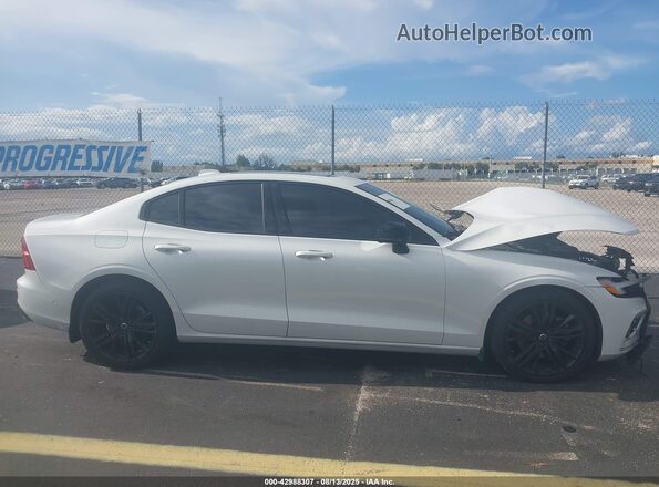 7JRL12FH6RG300005 2024 VOLVO S60 White 
