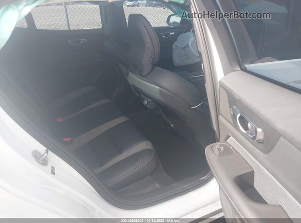 7JRL12FH6RG300005 2024 VOLVO S60 White 