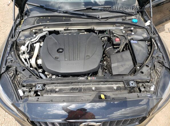 7JRL12TK5RG318690 2024 VOLVO S60 Черный 