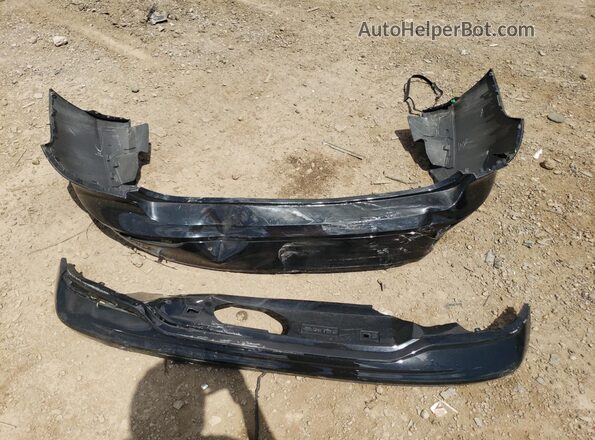 7JRL12TK5RG318690 2024 VOLVO S60 Черный 