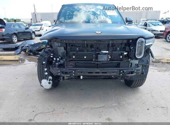 7PDSGBBA7SN074729 2025 RIVIAN R1S Black Widok z przodu