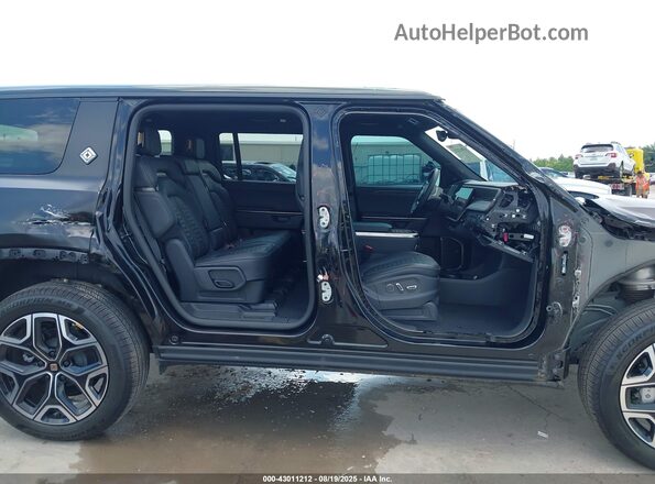 7PDSGBBA7SN074729 2025 RIVIAN R1S Black 