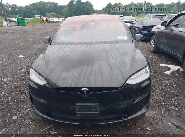 7SAXCBE56PF377615 2023 TESLA MODEL X Черный Вид панели приборов