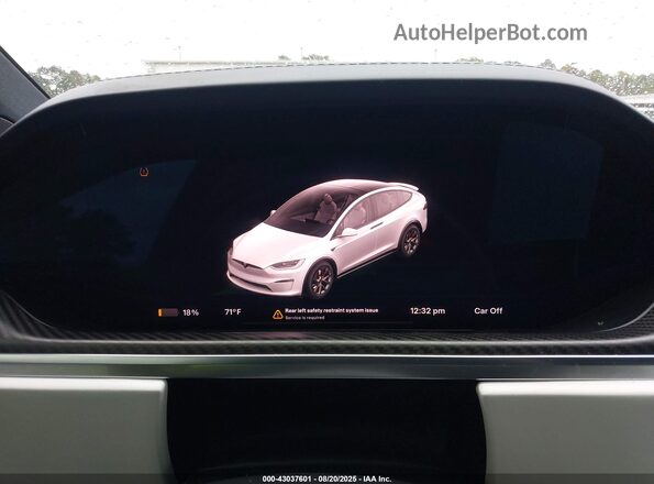 7SAXCBE61PF407905 2023 TESLA MODEL X White Vista de los asientos traseros