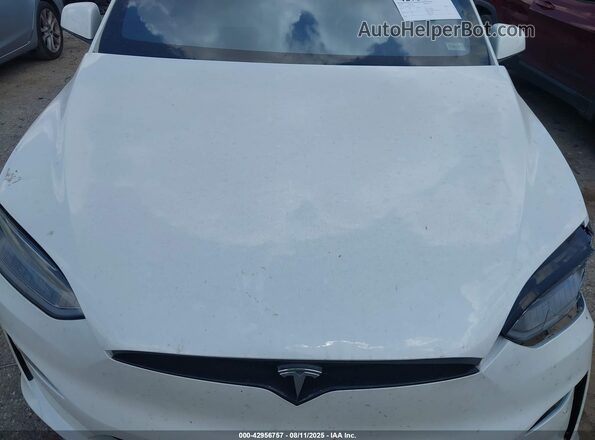7SAXCBE65PF418602 2023 TESLA MODEL X White Widok z tyłu
