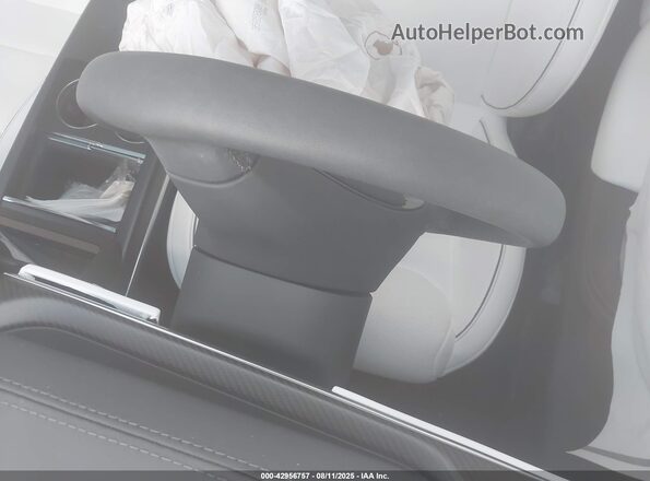 7SAXCBE65PF418602 2023 TESLA MODEL X White Widok wnętrza 360 stopni