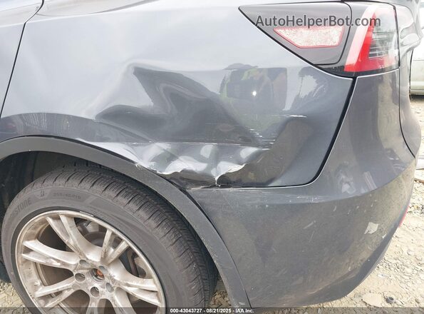 7SAYGAEE9PF646872 2023 TESLA MODEL Y Gray 