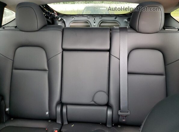7SAYGAEEXSF303786 2025 TESLA MODEL Silver 