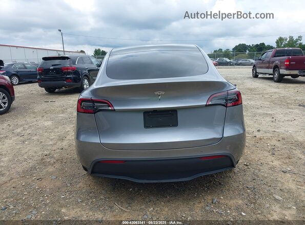 7SAYGDED0SA345552 2025 TESLA MODEL Y Gray 