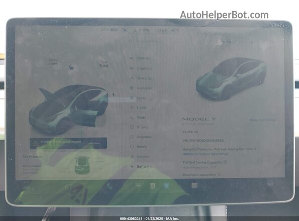 7SAYGDED0SA345552 2025 TESLA MODEL Y Gray 