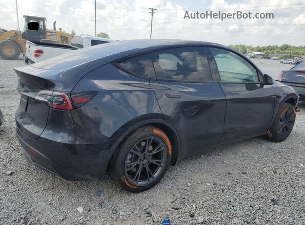 7SAYGDED8RF158606 2024 TESLA MODEL Gray 
