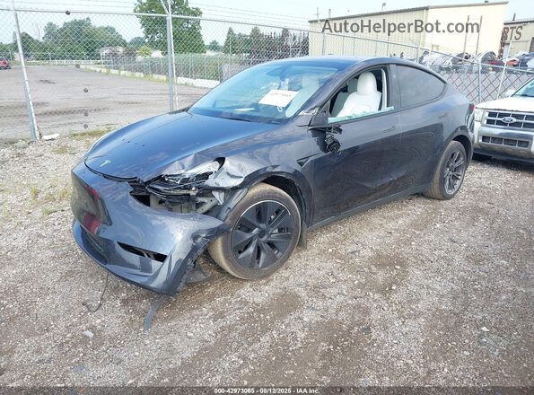 7SAYGDEE2RF190864 2024 TESLA MODEL Y Blue 