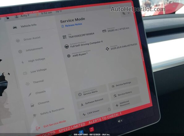 7SAYGDEE2RF190864 2024 TESLA MODEL Y Blue 