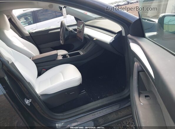 7SAYGDEE2RF190864 2024 TESLA MODEL Y Blue 
