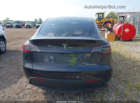 7SAYGDEE2RF190864 2024 TESLA MODEL Y Blue 