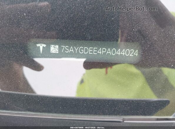 7SAYGDEE4PA044024 2023 TESLA MODEL Y White Вид підкапотного простору
