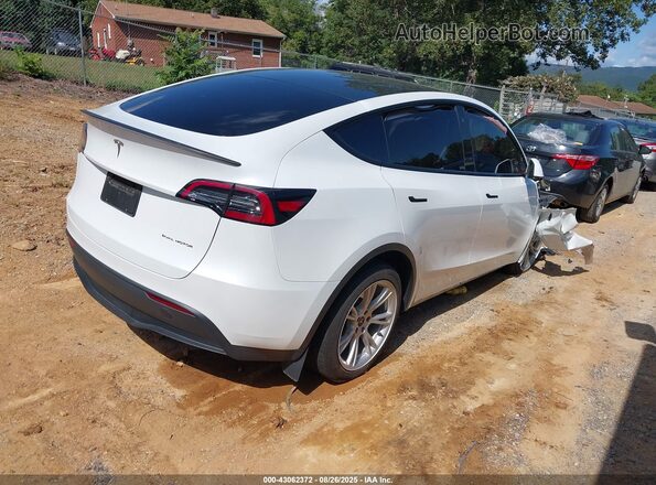 7SAYGDEE4PA083826 2023 TESLA MODEL Y Белый Задняя правая четверть