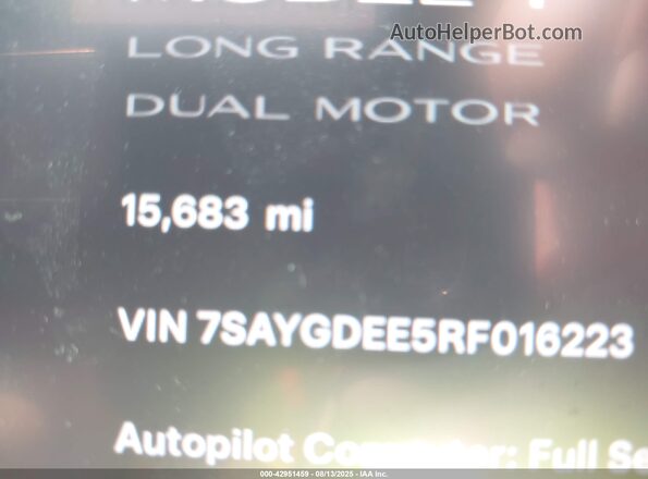 7SAYGDEE5RF016223 2024 TESLA MODEL Y Black 