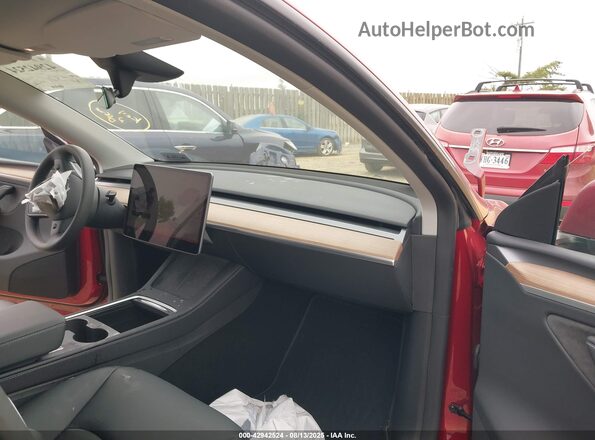 7SAYGDEE9RA256761 2024 TESLA MODEL Y Maroon 