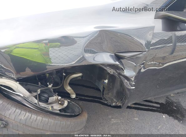 7SAYGDEEXRA227401 2024 TESLA MODEL Y Gray 