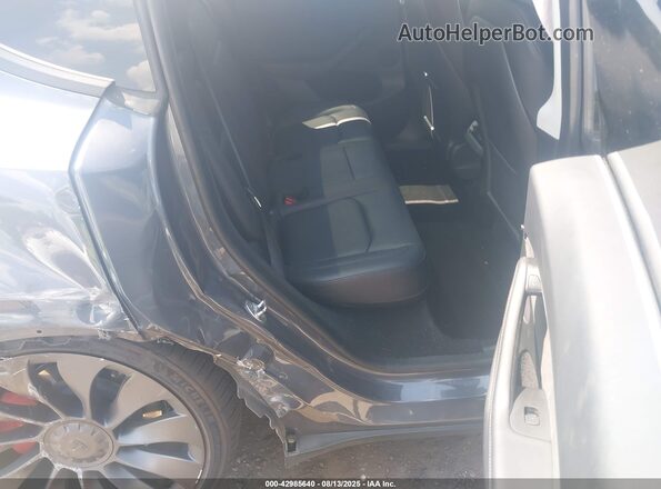 7SAYGDEF9PF614739 2023 TESLA MODEL Y Gray Вид задніх сидінь