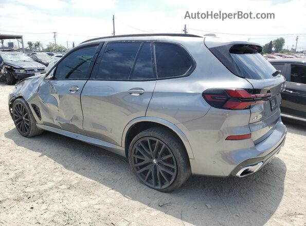 5UX23EU07R9T54418 2024 BMW X5 Gray 