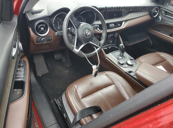 ZASFAKBN5J7C02828 2018 ALFA ROMEO STELVIO Красный 