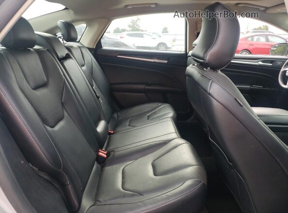 3FA6P0RU4JR128504 2018 FORD FUSION Silver 