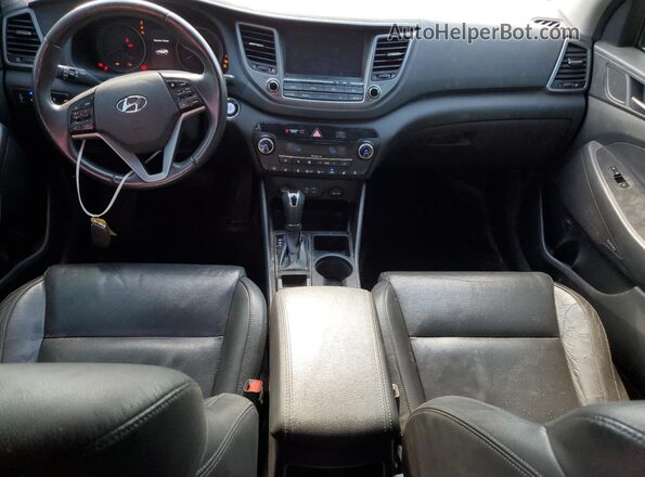 KM8J3CA25JU611614 2018 HYUNDAI TUCSON Серый 