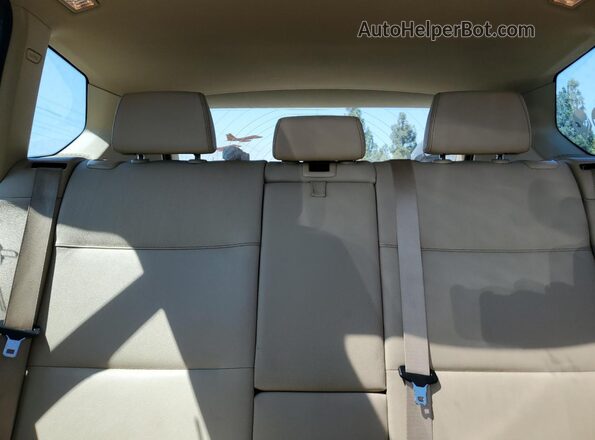 5UXWZ7C50H0V86015 2017 BMW X3 Black Vista interior trasera
