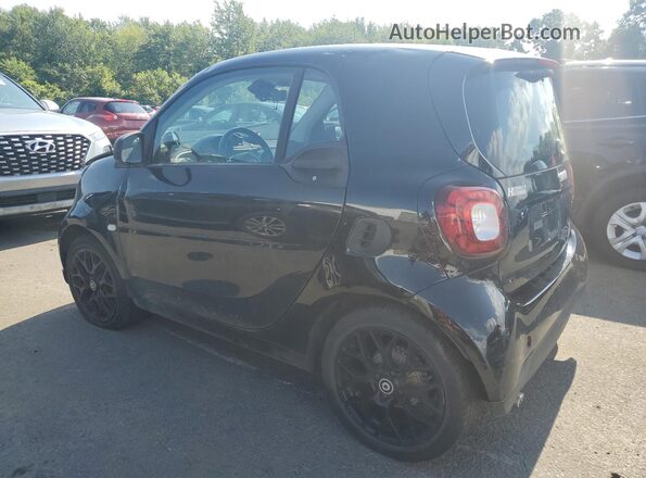 WMEFJ5DAXHK170925 2017 SMART FORTWO Black 