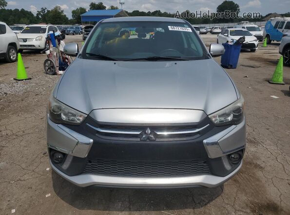 JA4AP3AWXJU000340 2018 MITSUBISHI OUTLANDER Серебряный 