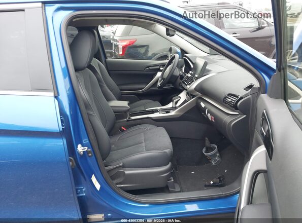 JA4ATWAA3RZ021918 2024 MITSUBISHI ECLIPSE CROSS Синий Вид салона спереди