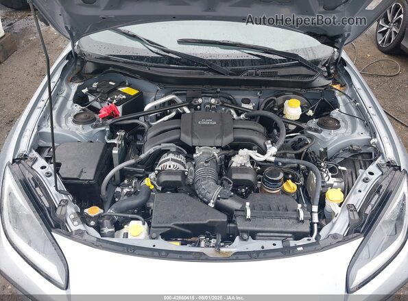 JF1ZDBE12R9700819 2024 SUBARU BRZ Silver Вид ззаду