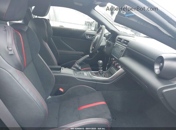 JF1ZDBE12R9700819 2024 SUBARU BRZ Silver Вид салону спереду