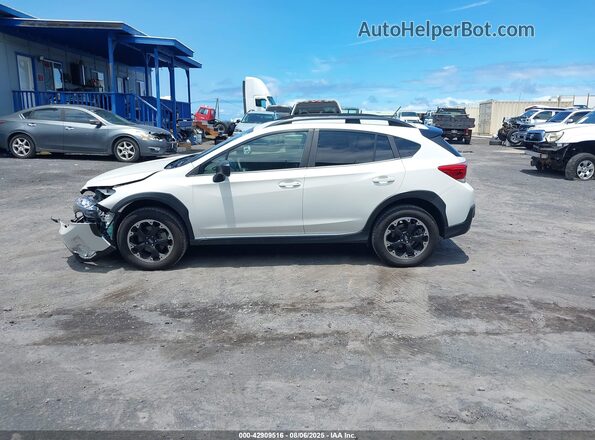 JF2GTABC1MH390733 2021 SUBARU CROSSTREK White Սալոնի 360 աստիճան տեսք