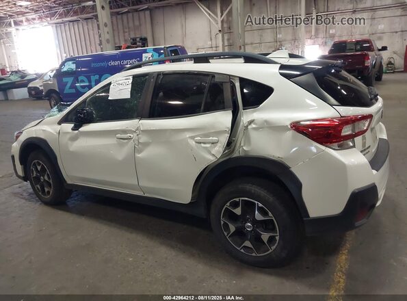 JF2GTABC8JH246348 2018 SUBARU CROSSTREK Белый Вид спереди