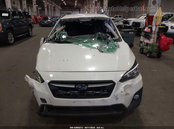 JF2GTABC8JH246348 2018 SUBARU CROSSTREK Белый Вид щитка приборов