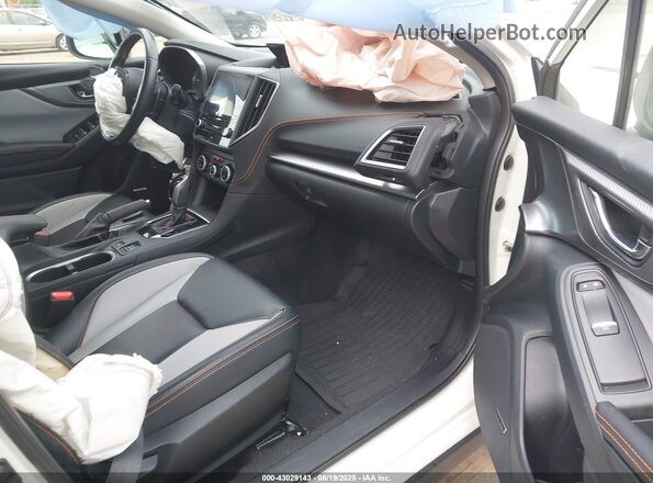 JF2GTHNC6MH653383 2021 SUBARU CROSSTREK White Vista interior delantera