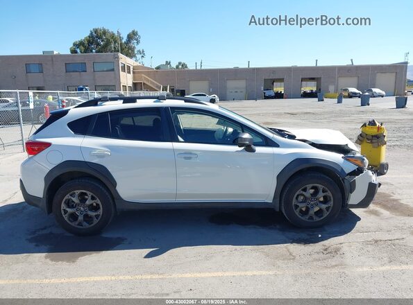 JF2GTHRC4NH253611 2022 SUBARU CROSSTREK Белый Вид задней части салона
