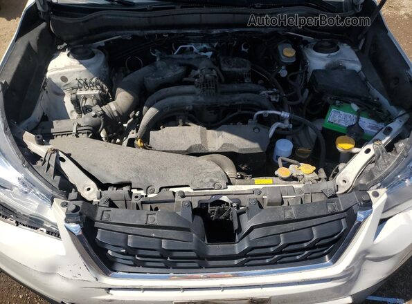 JF2SJABC5JH428671 2018 SUBARU FORESTER 2.5 White 