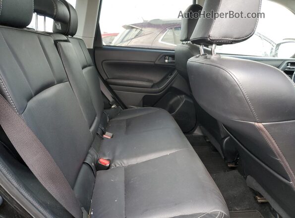 JF2SJAJC1JH586006 2018 SUBARU FORESTER 2.5 Черный 