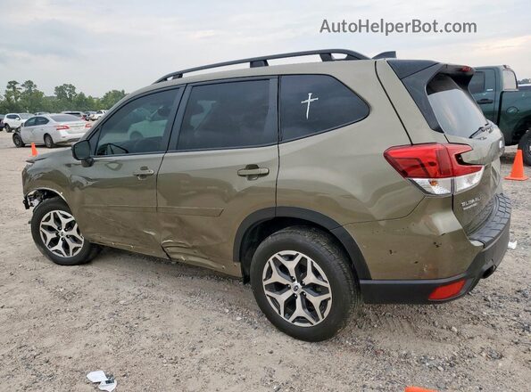 JF2SKADC0RH490646 2024 SUBARU FORESTER Зеленый 
