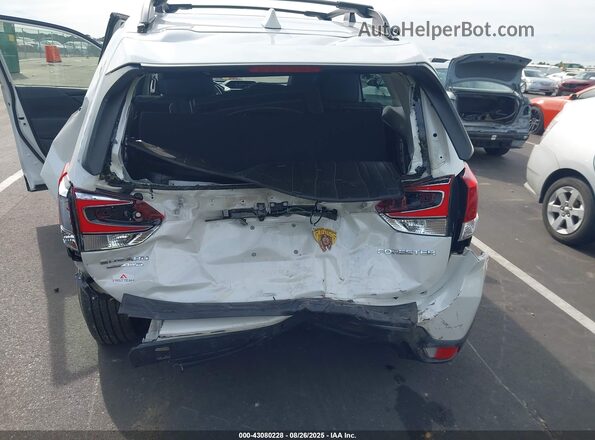 JF2SKAJC9MH576437 2021 SUBARU FORESTER Белый 