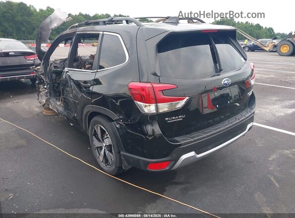 JF2SKAXC1MH587987 2021 SUBARU FORESTER Черный Задняя левая четверть