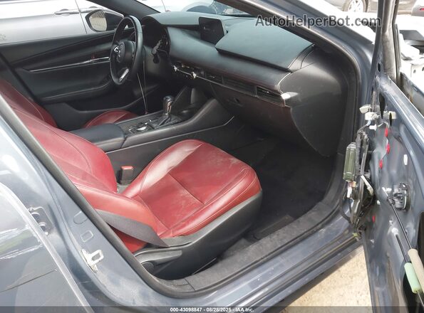 JM1BPALM2P1623374 2023 MAZDA 3 Серый Вид салона спереди