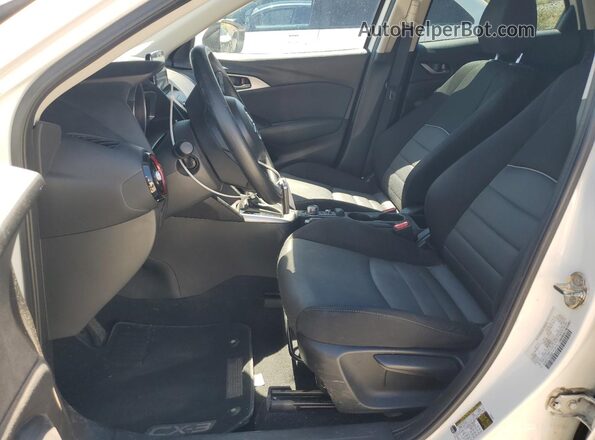 JM1DKFB71H0158089 2017 MAZDA CX-3 White 