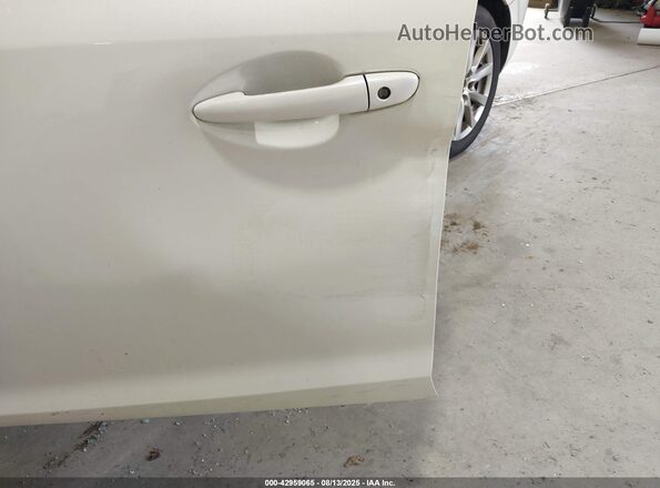 JM1GJ1U5XG1406427 2016 MAZDA 6 White 