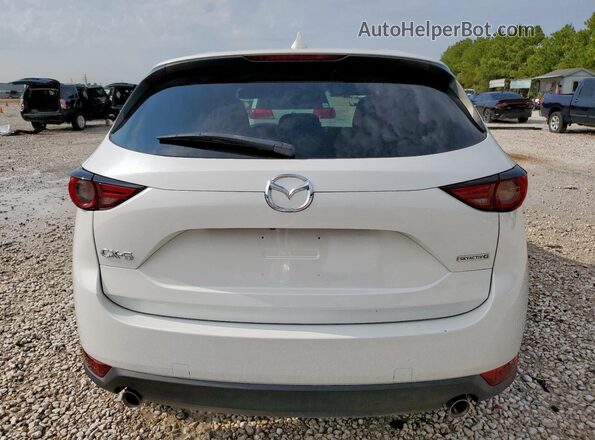 JM3KFADM7M0305258 2021 MAZDA CX-5 White Widok z tyłu