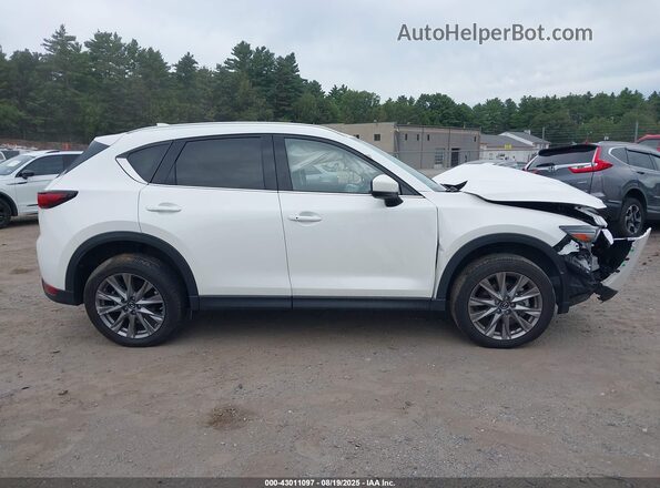 JM3KFBAY6M0414498 2021 MAZDA CX-5 White უკანა სალონის ხედი
